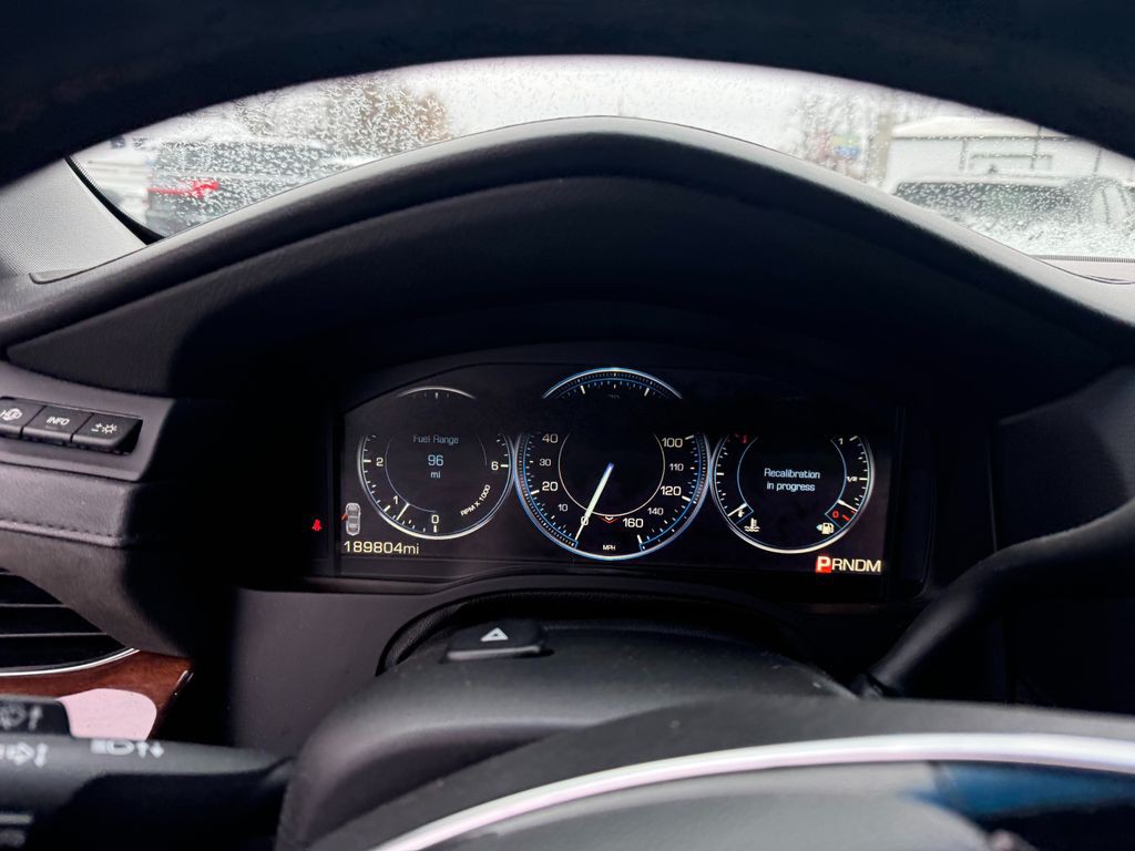 2015 Cadillac Escalade Image 6