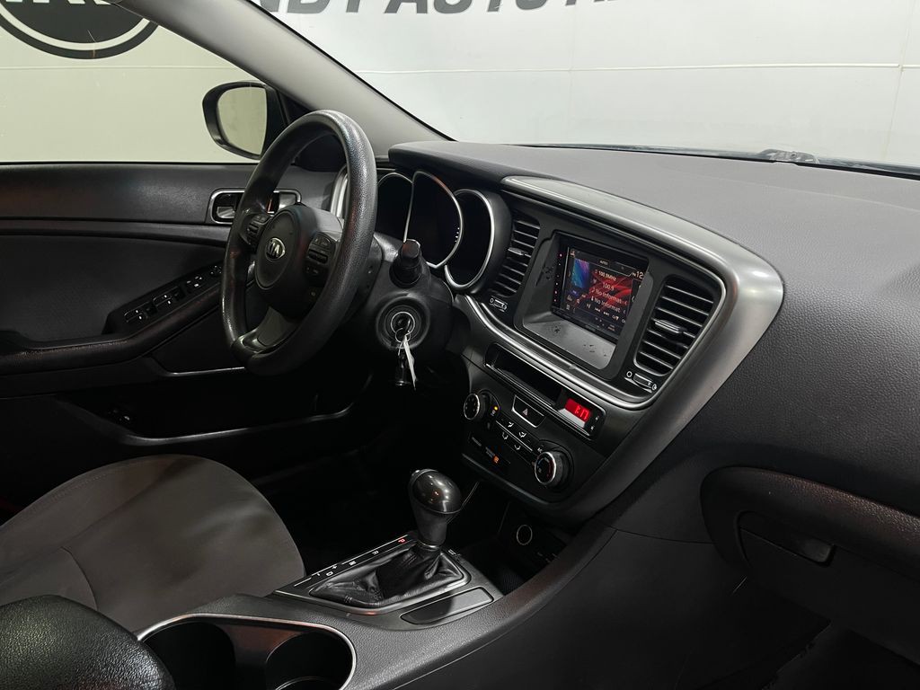 2015 Kia Optima Image 17