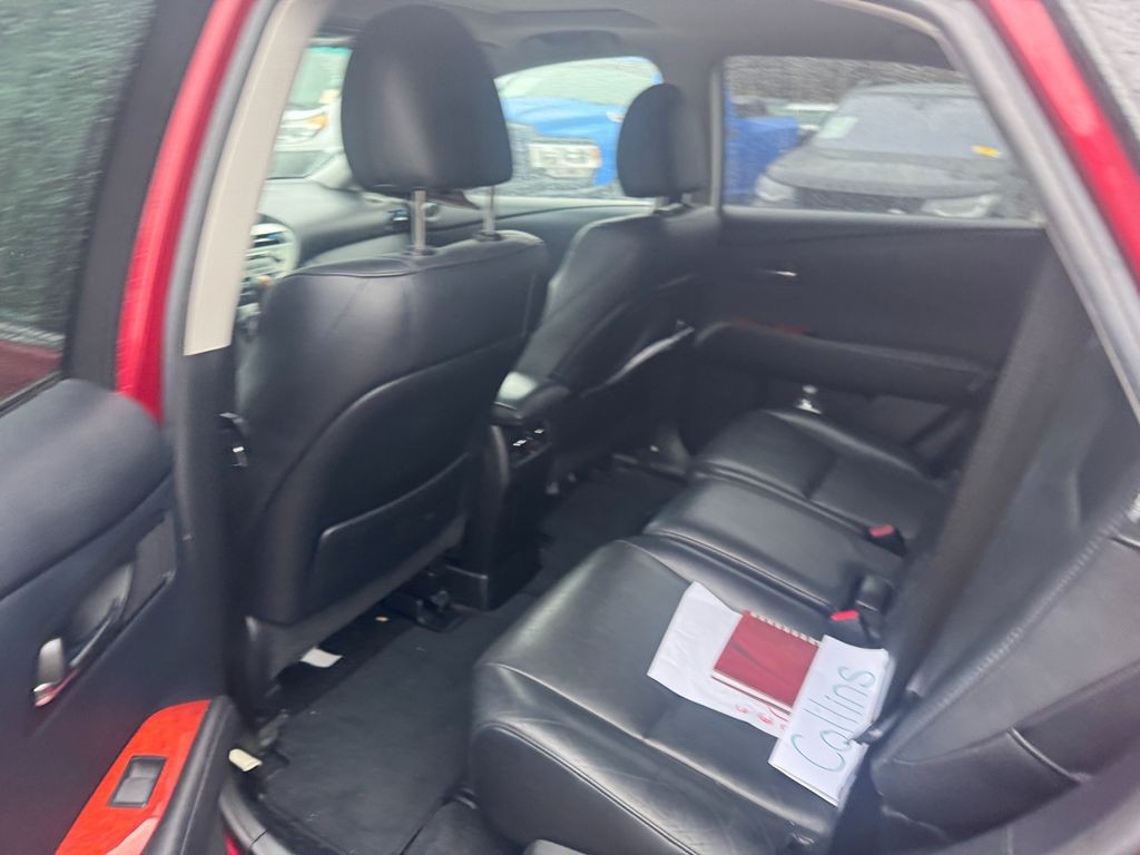 2010 Lexus RX Image 7