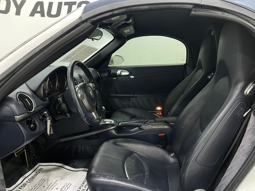 2008 Porsche Boxster Image 10