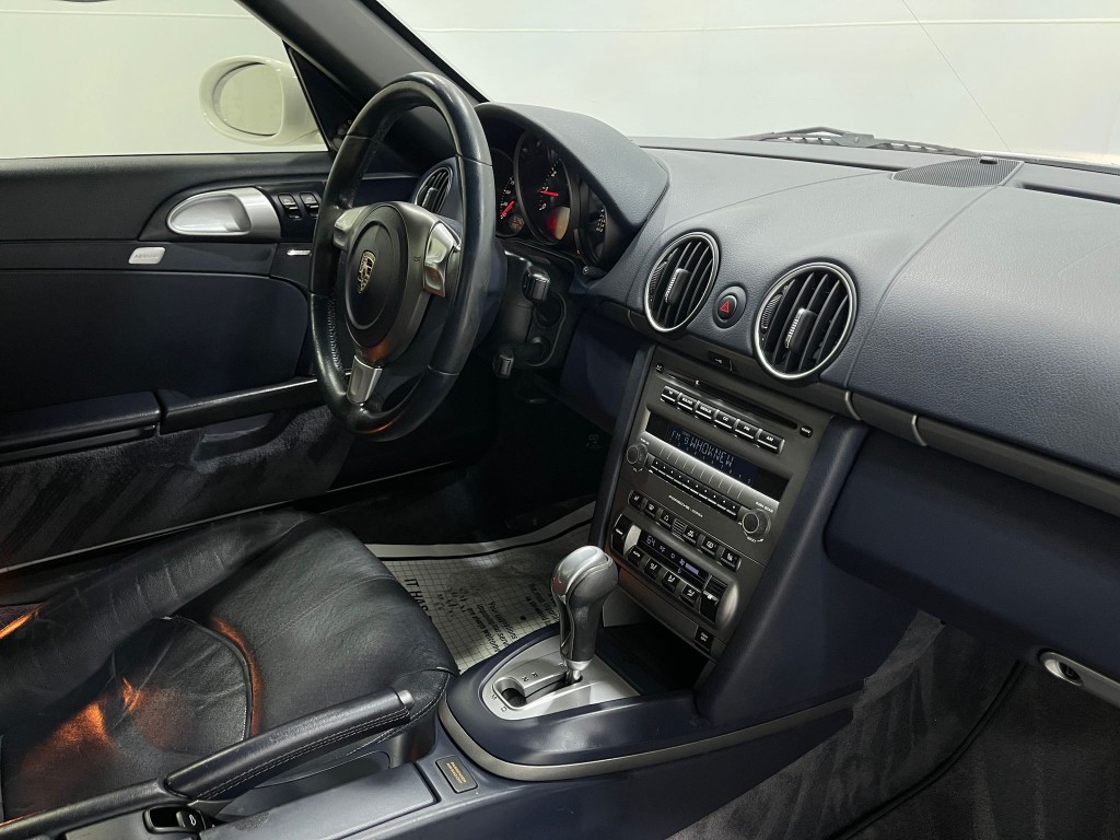 2008 Porsche Boxster Image 18