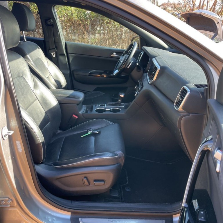 2020 Kia Sportage Image 8