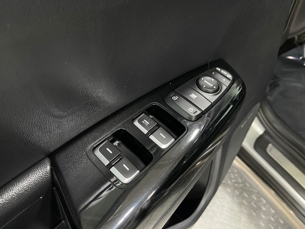 2020 Kia Sportage Image 15