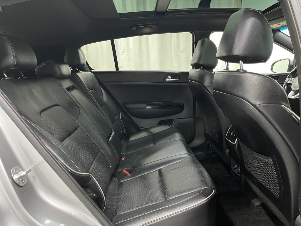 2020 Kia Sportage Image 29