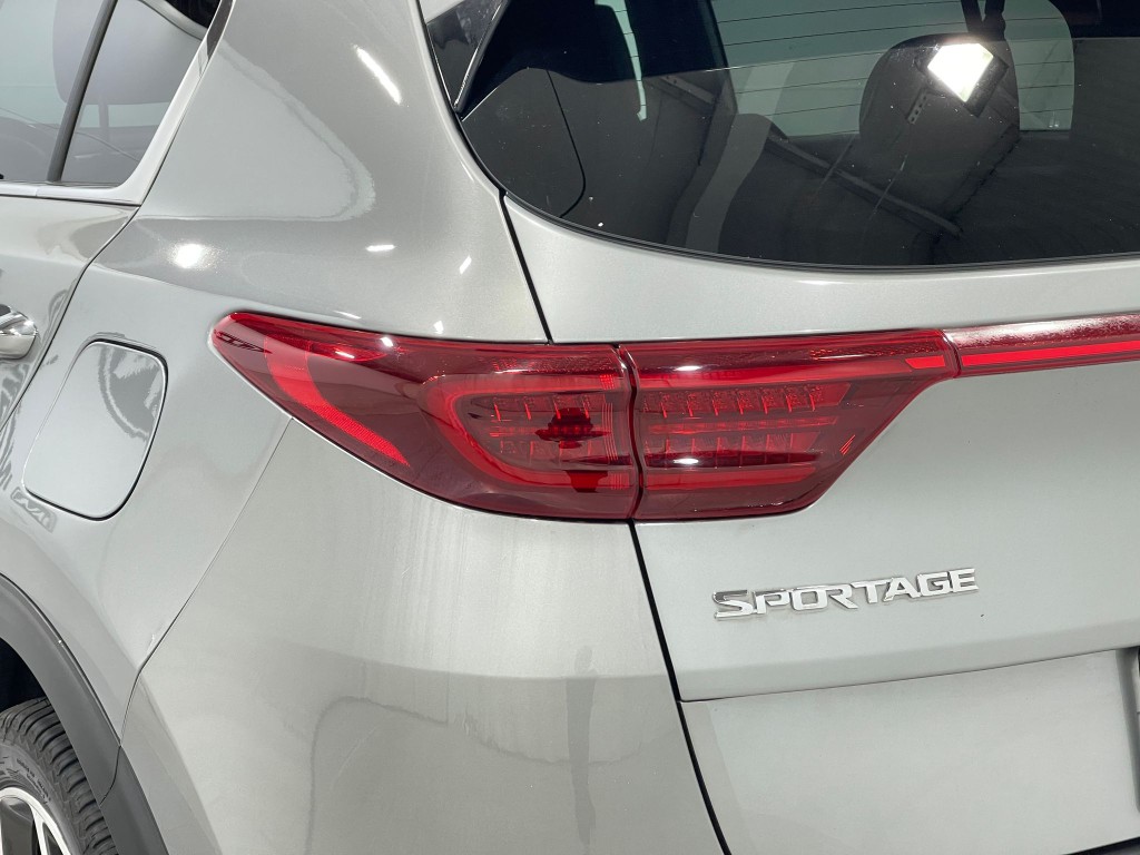 2020 Kia Sportage Image 32