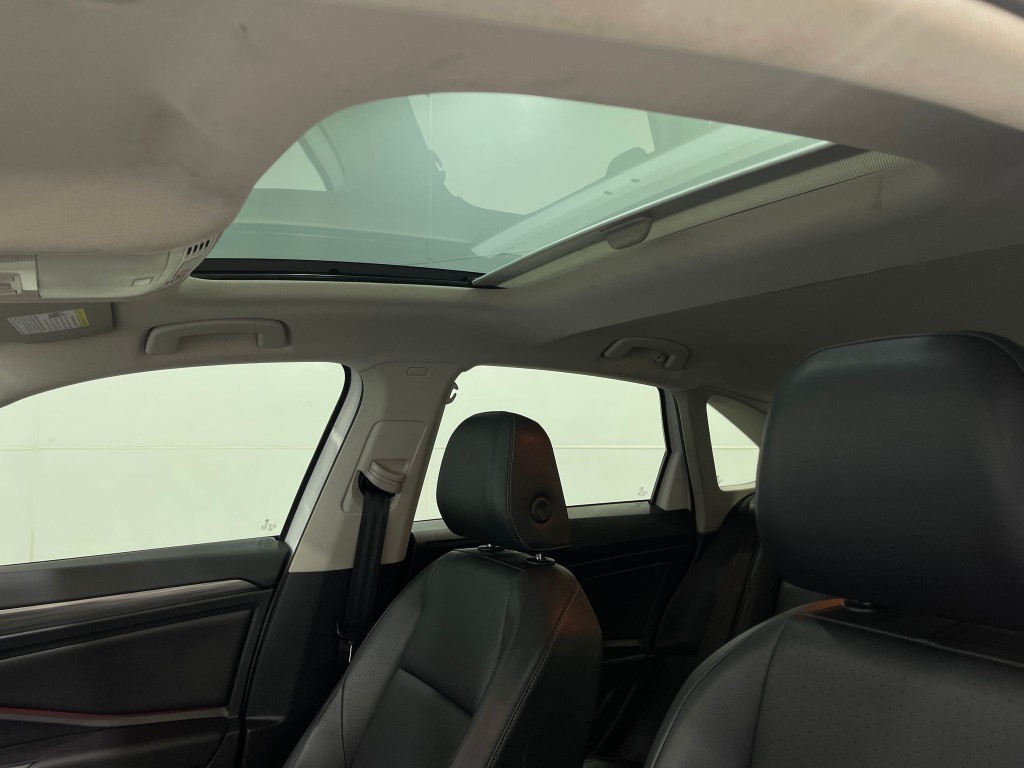 2019 Volkswagen Jetta Image 11