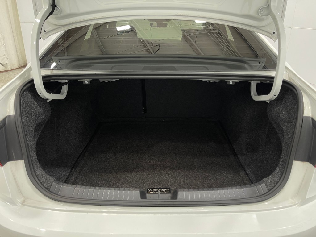 2019 Volkswagen Jetta Image 25