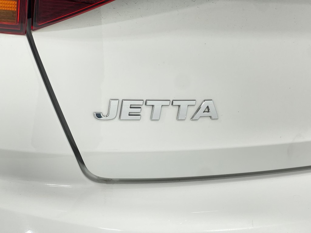 2019 Volkswagen Jetta Image 38