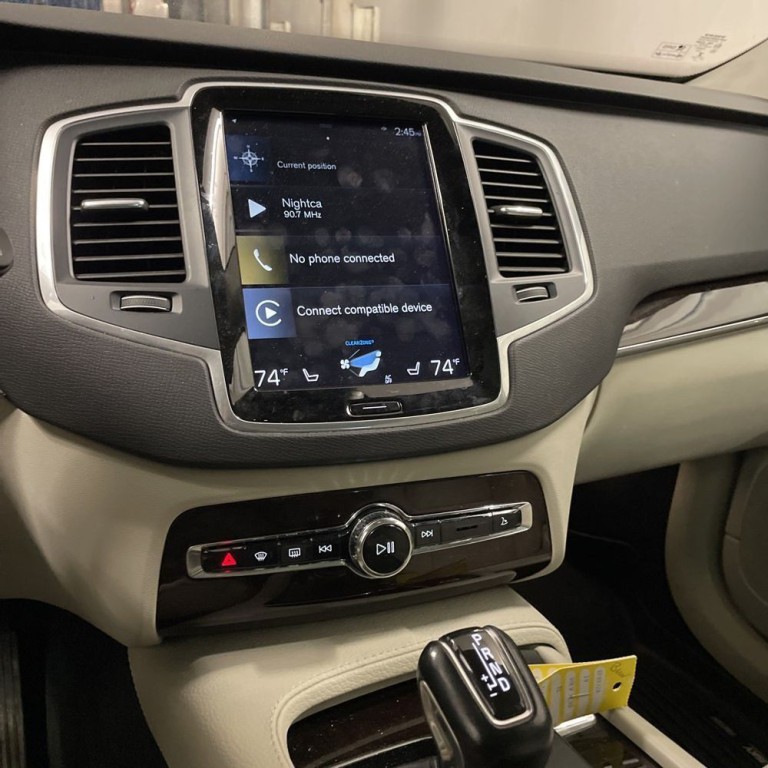 2019 Volvo XC90 Image 13