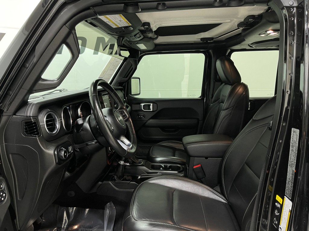 2023 Jeep Wrangler Image 12