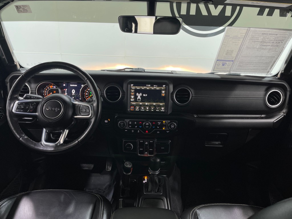 2023 Jeep Wrangler Image 17