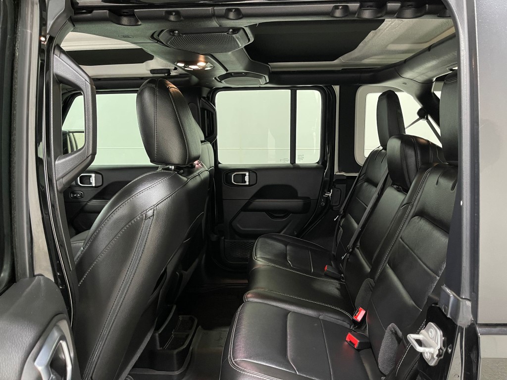 2023 Jeep Wrangler Image 28