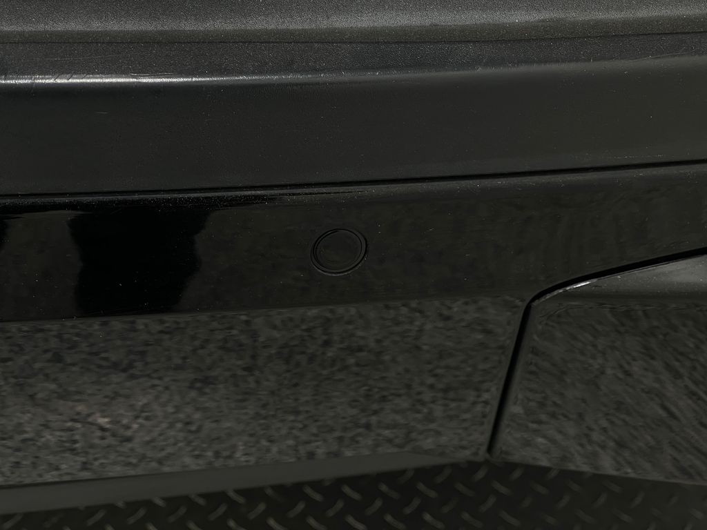 2018 Cadillac Escalade Image 13