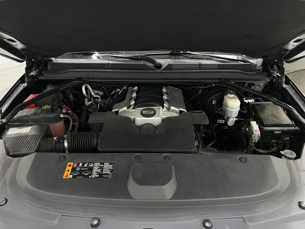 2018 Cadillac Escalade Image 28