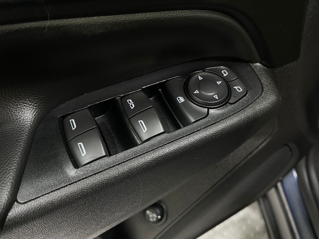 2018 Chevrolet Equinox Image 15