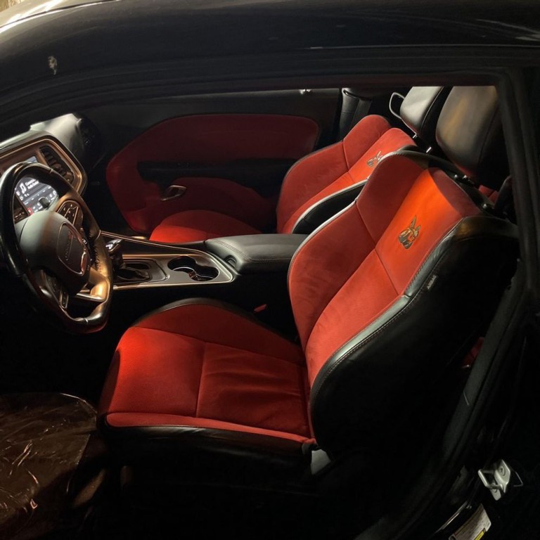 2020 Dodge Challenger Image 6