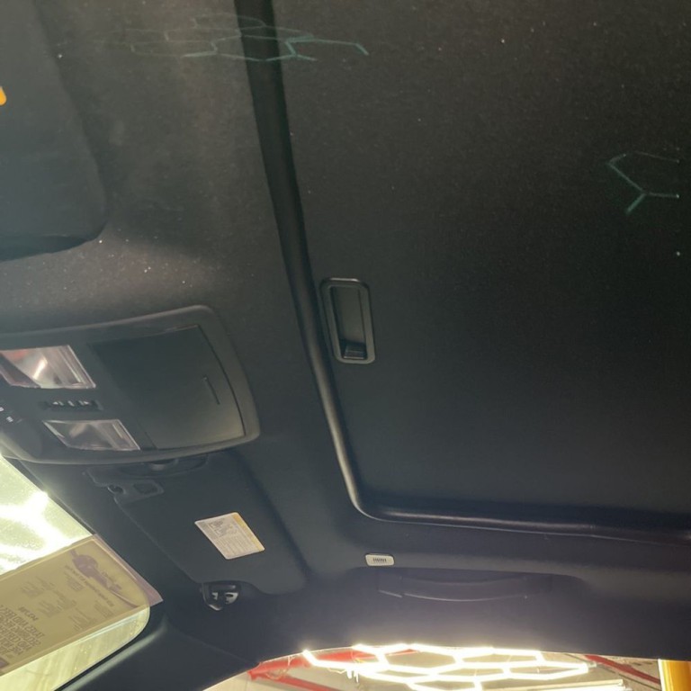 2020 Dodge Challenger Image 12