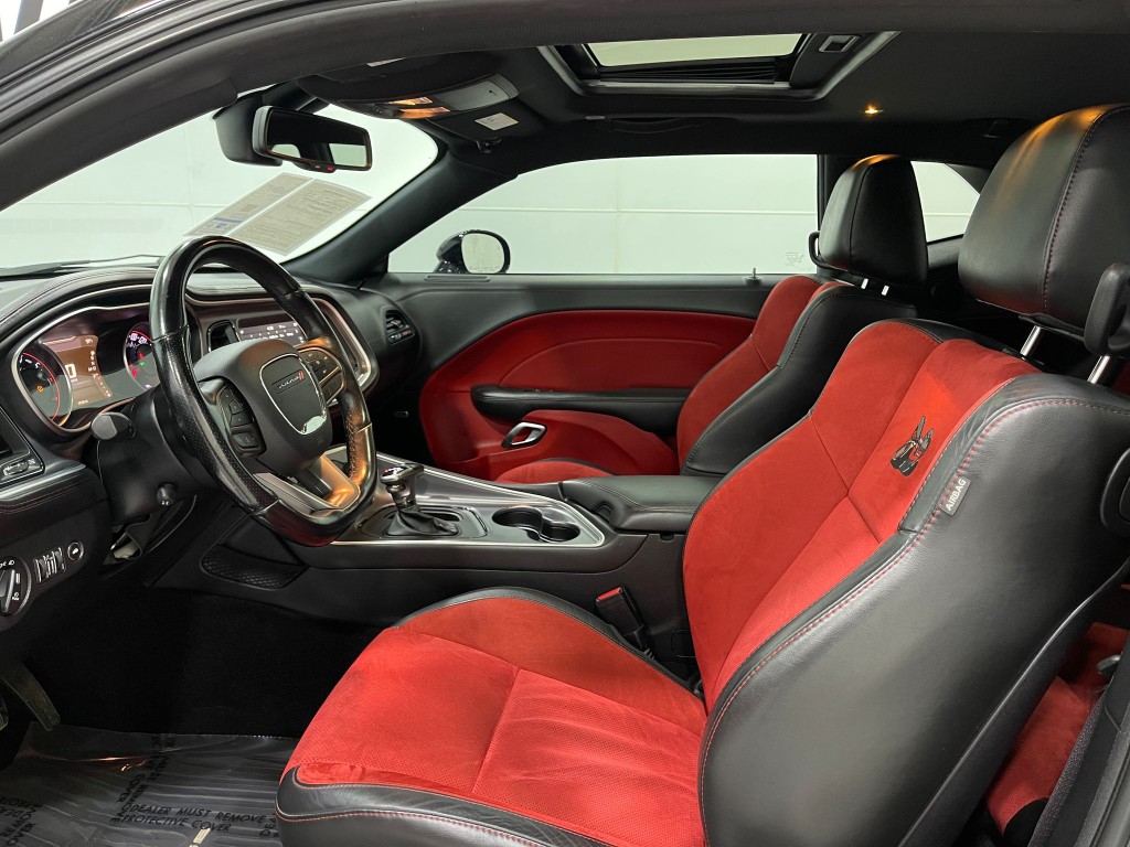 2020 Dodge Challenger Image 13