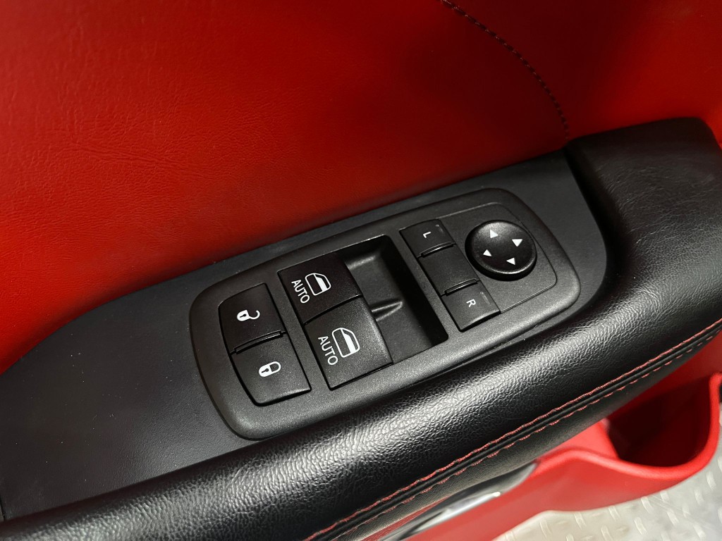 2020 Dodge Challenger Image 16