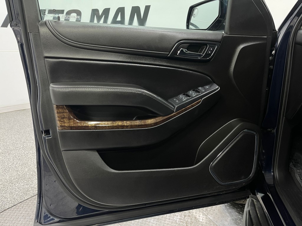 2019 Chevrolet Tahoe Image 14