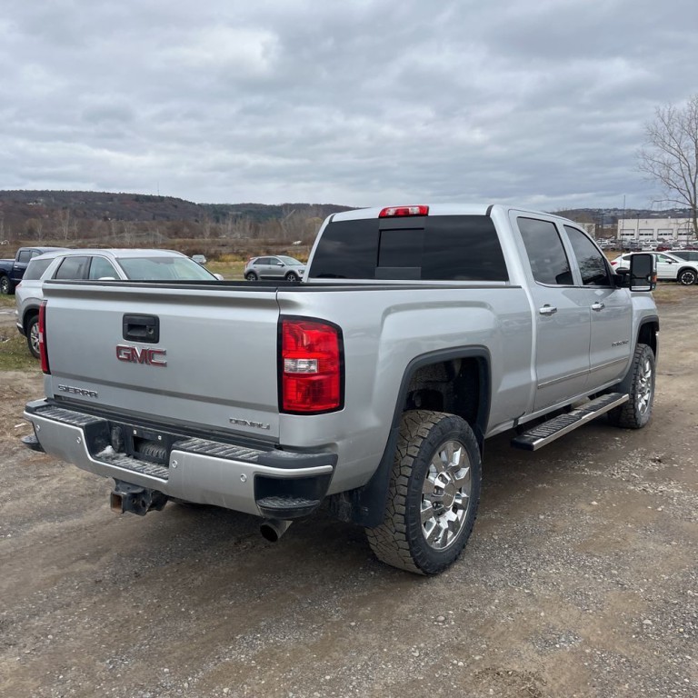 2018 GMC Sierra 2500 Image 5