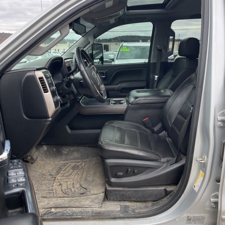 2018 GMC Sierra 2500 Image 7