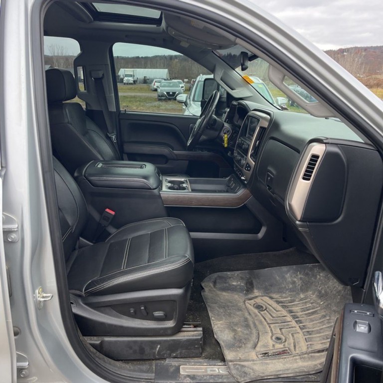 2018 GMC Sierra 2500 Image 8