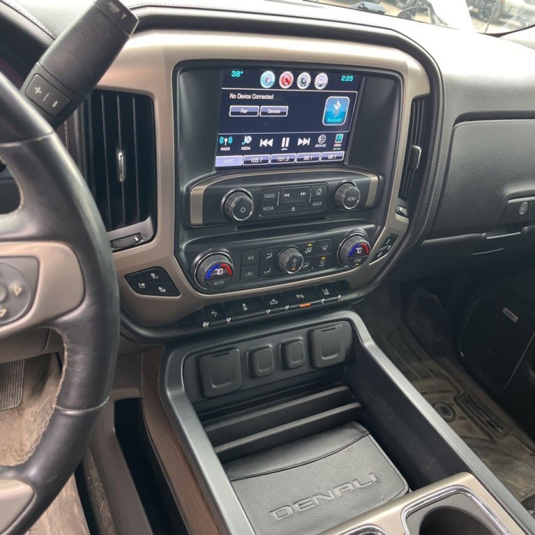 2018 GMC Sierra 2500 Image 11