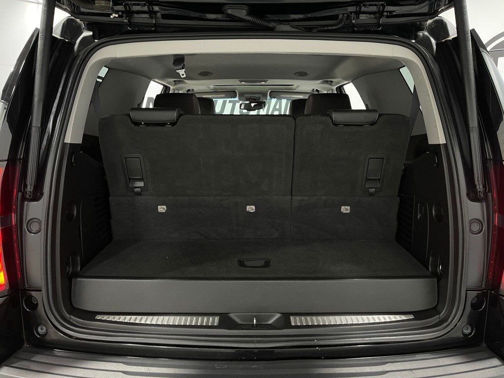 2016 Chevrolet Tahoe Image 28