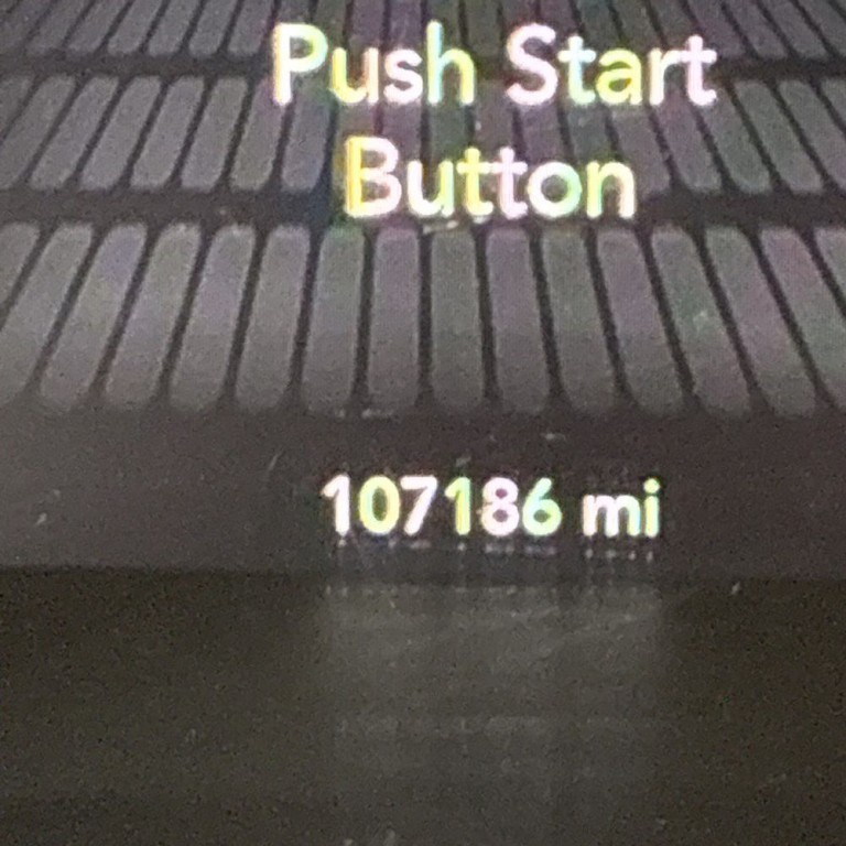 2016 Dodge Challenger Image 11