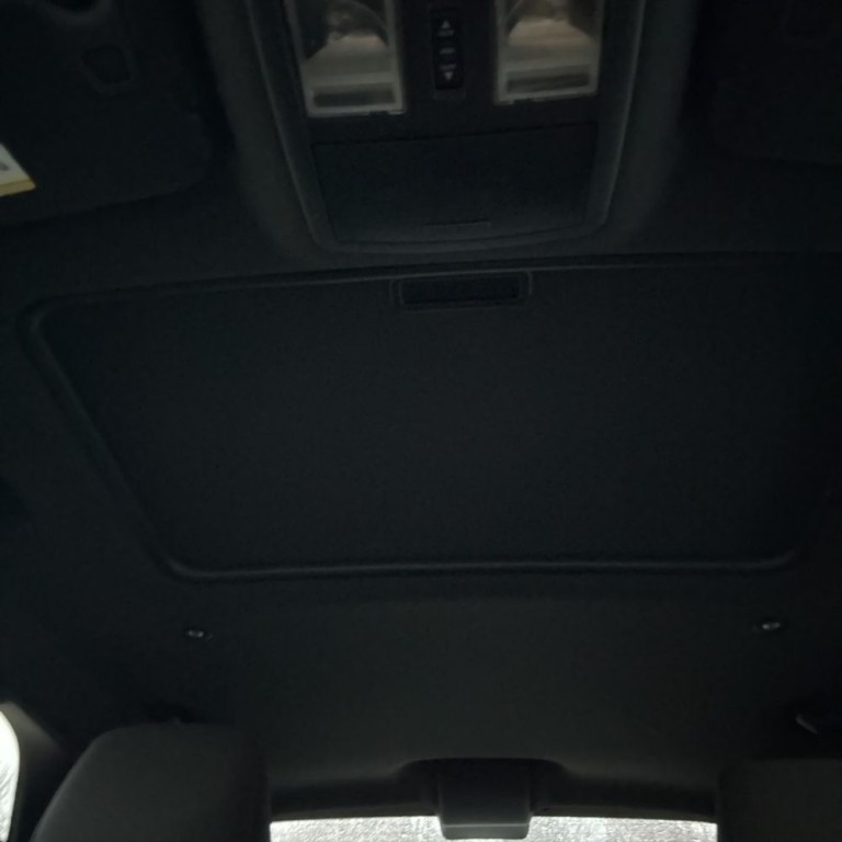 2016 Dodge Challenger Image 14