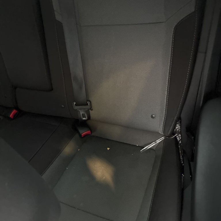 2016 Dodge Challenger Image 15