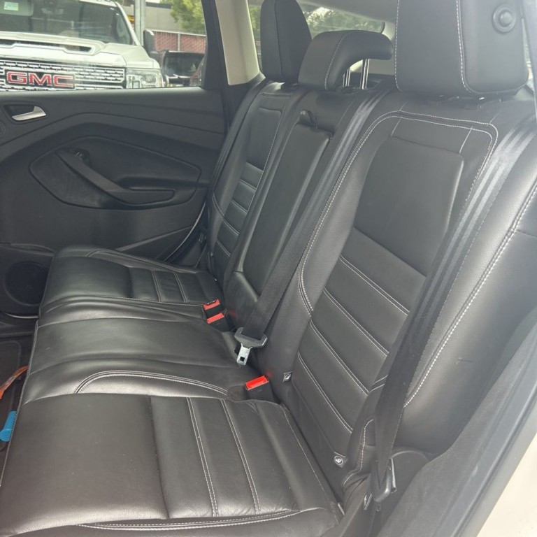 2019 Ford Escape Image 14