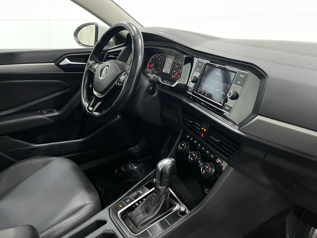 2019 Volkswagen Jetta Image 19