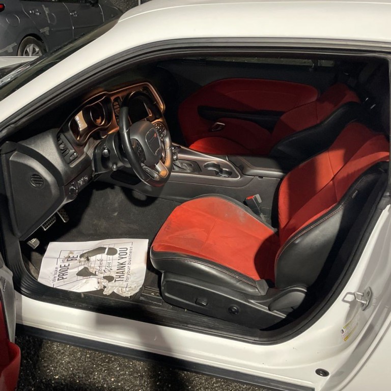 2019 Dodge Challenger Image 5