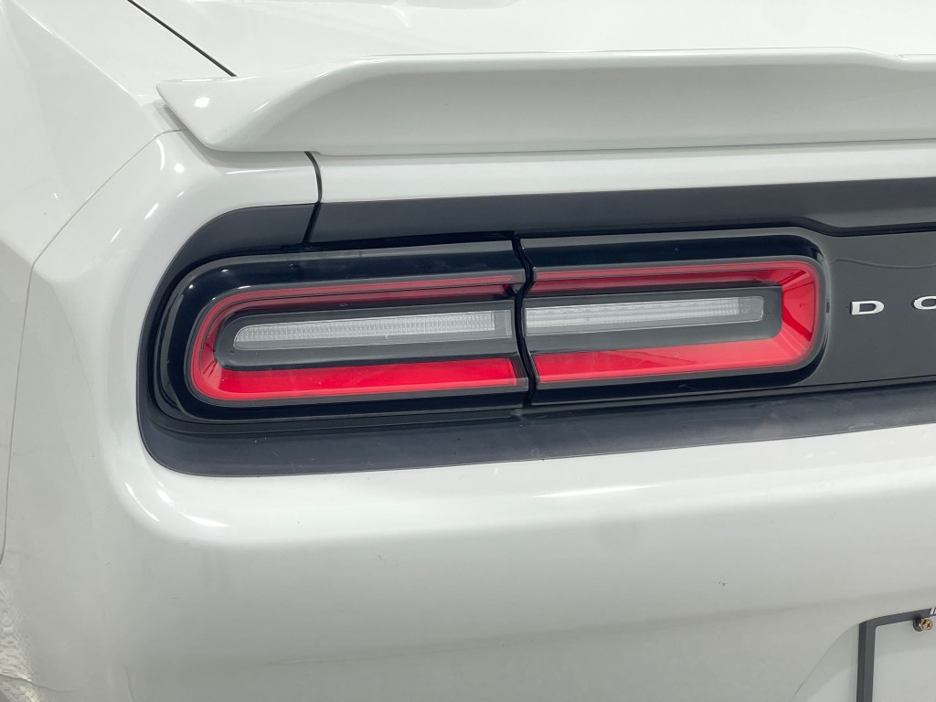 2019 Dodge Challenger Image 33