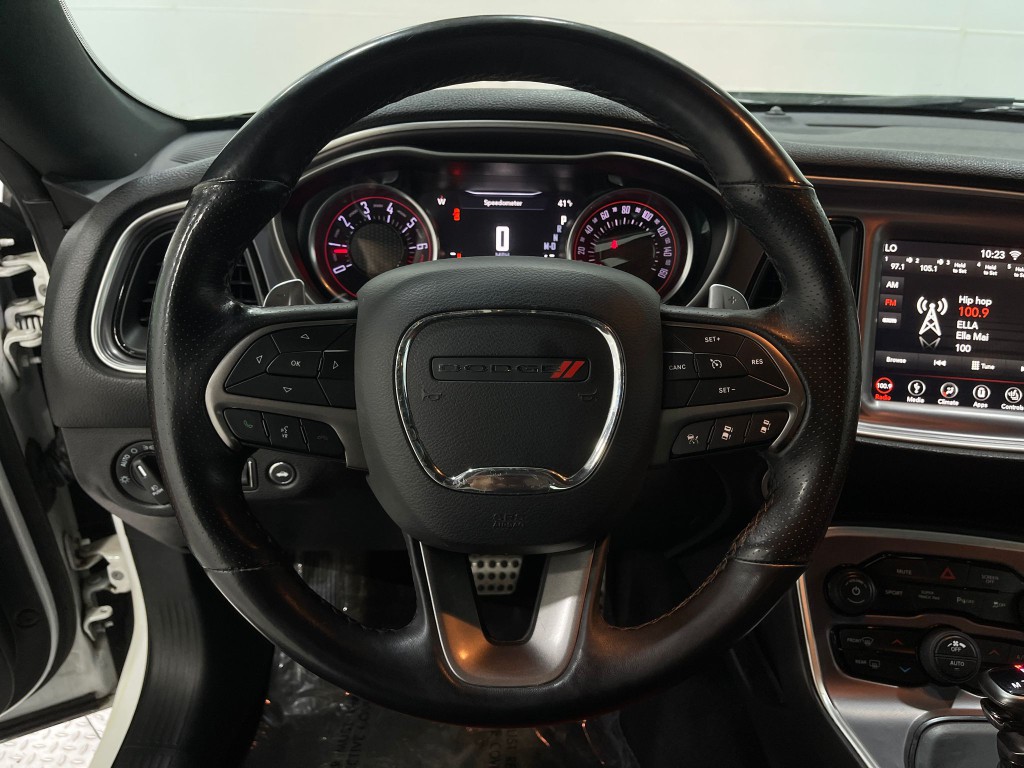 2019 Dodge Challenger Image 21
