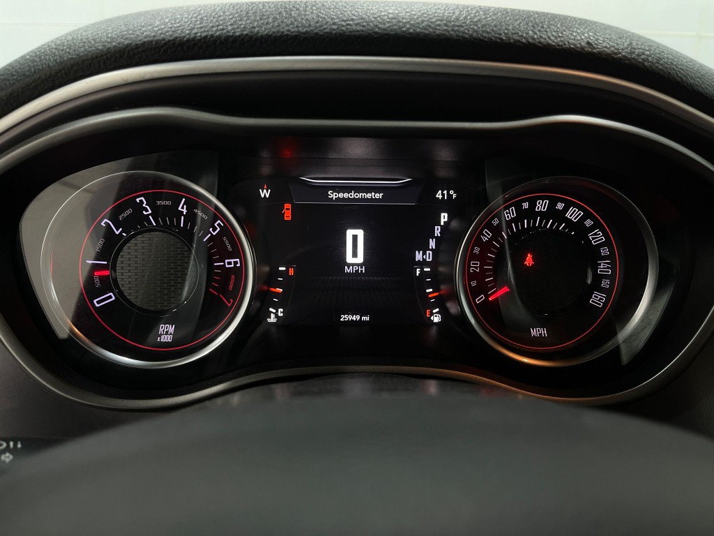 2019 Dodge Challenger Image 28