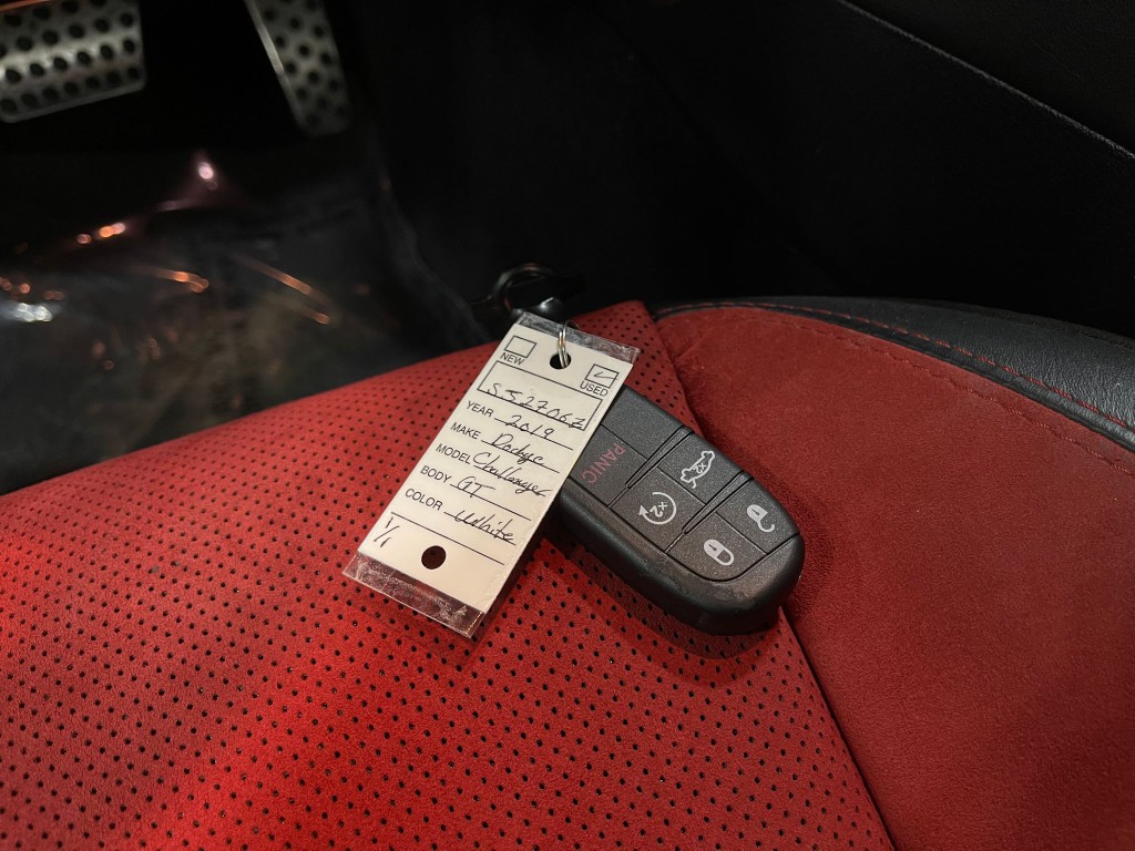 2019 Dodge Challenger Image 36