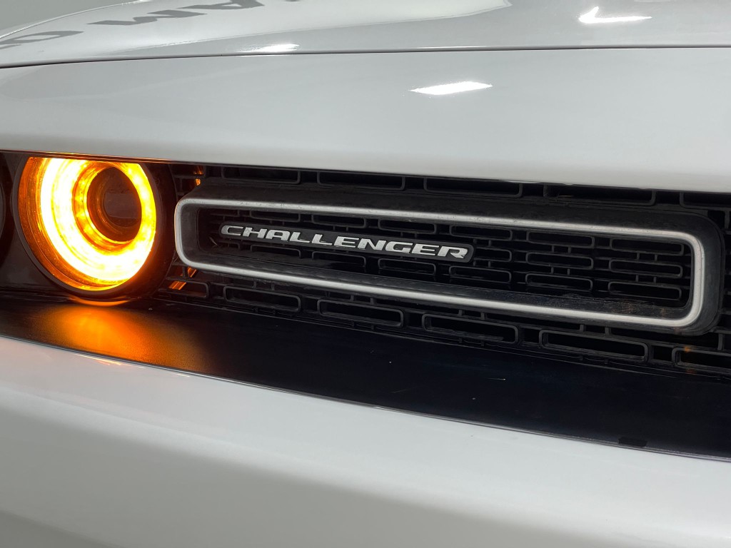 2019 Dodge Challenger Image 37