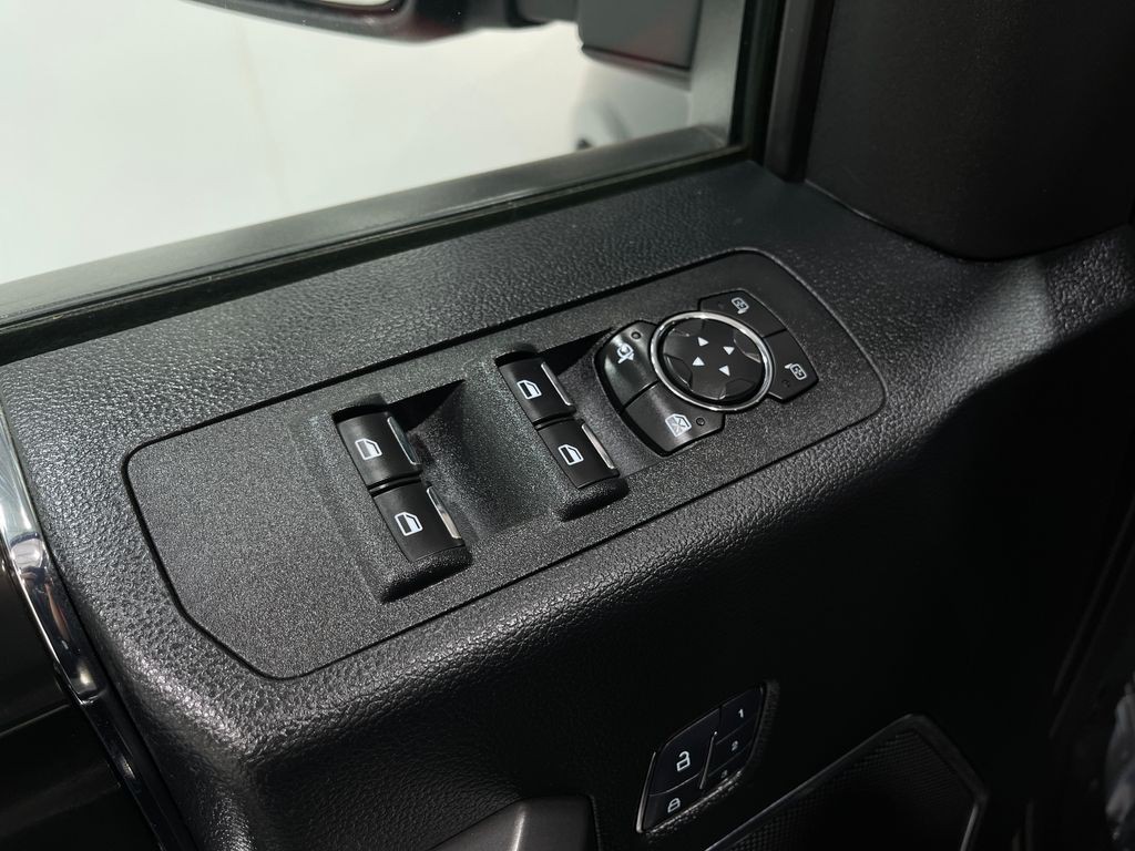 2018 Ford F-150 Image 17