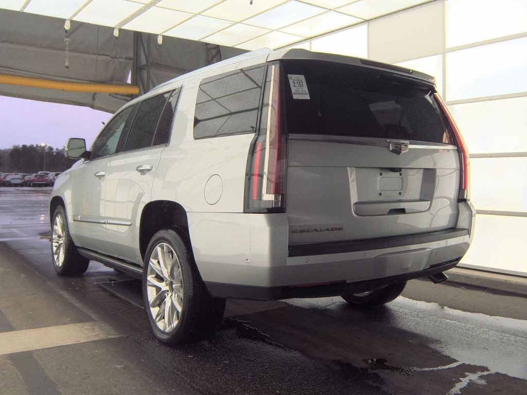2018 Cadillac Escalade Image 4