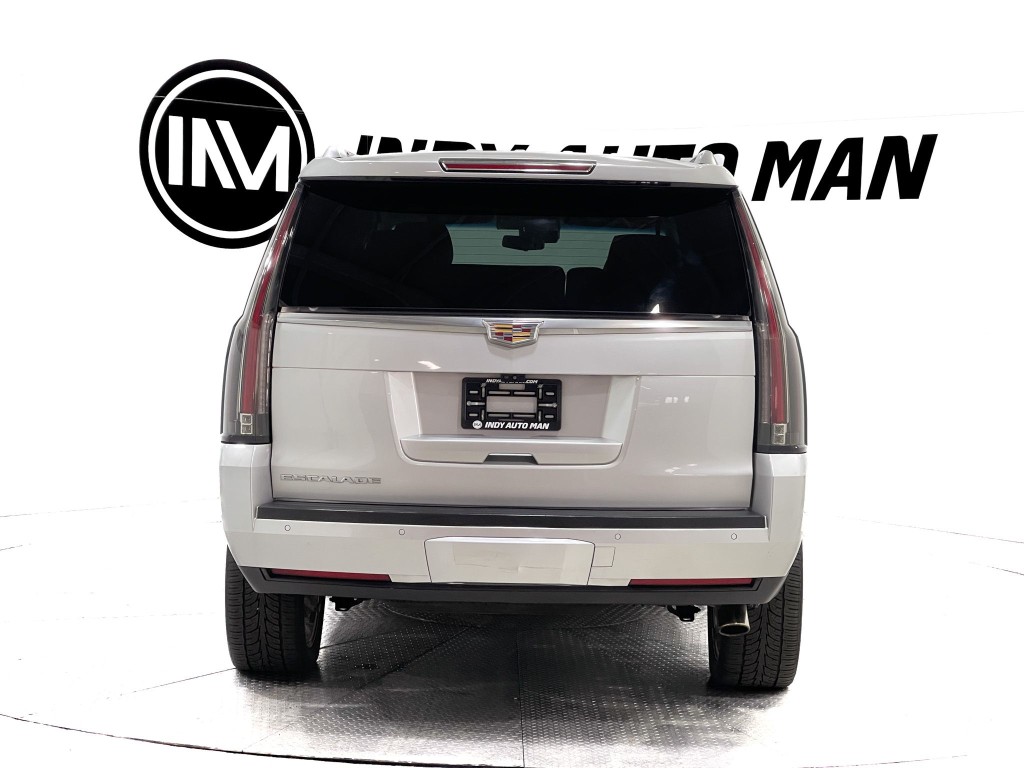 2018 Cadillac Escalade Image 5