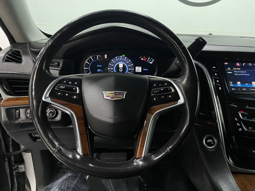 2018 Cadillac Escalade Image 25