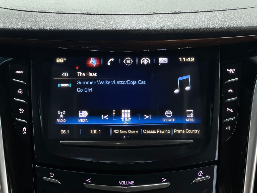 2018 Cadillac Escalade Image 27