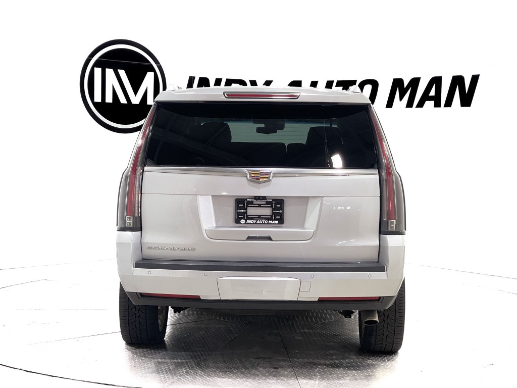 2018 Cadillac Escalade Image 5