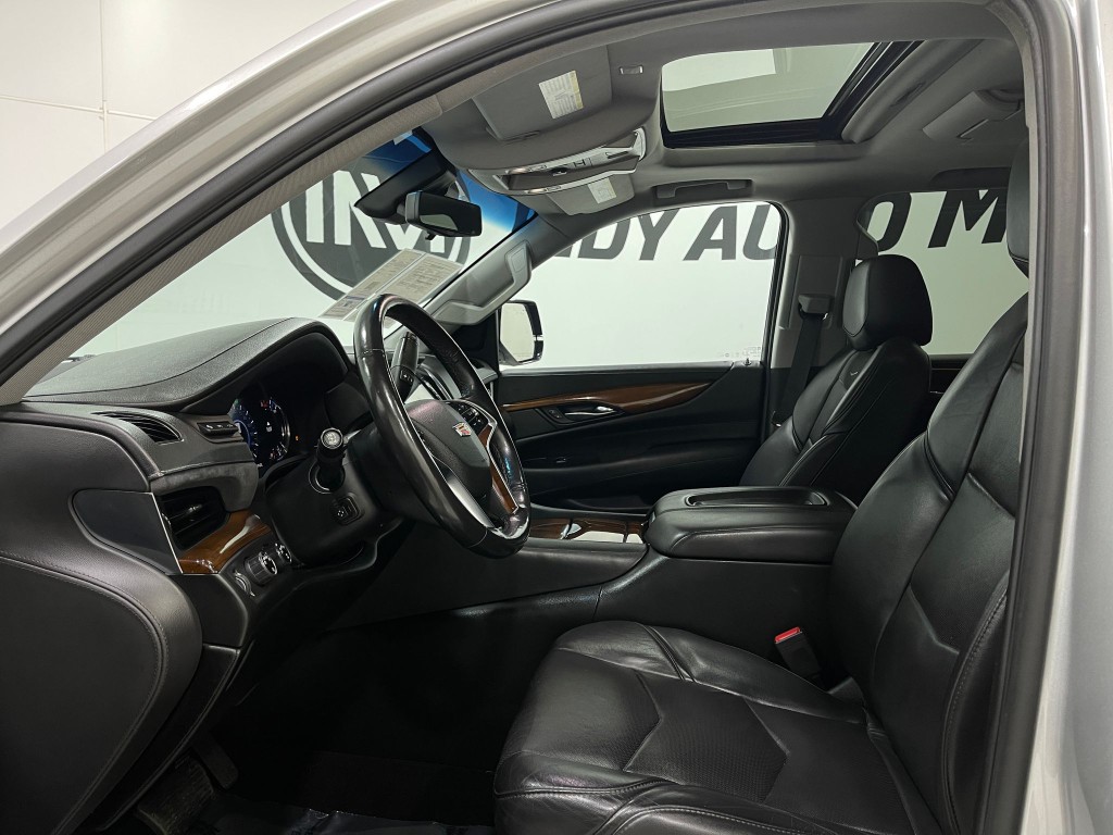 2018 Cadillac Escalade Image 14
