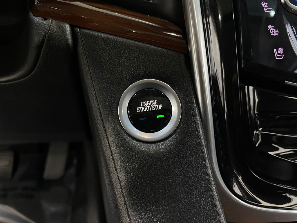 2018 Cadillac Escalade Image 22