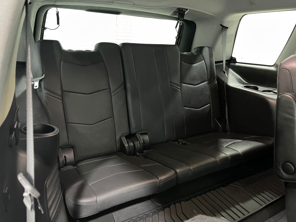 2018 Cadillac Escalade Image 33