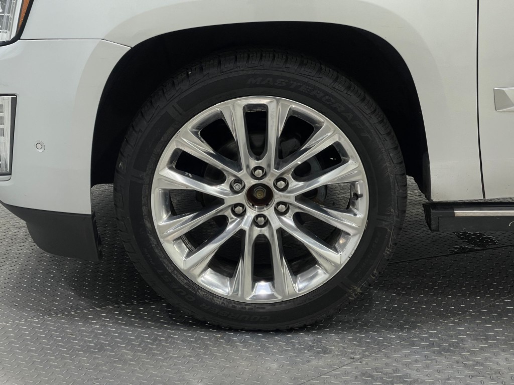 2018 Cadillac Escalade Image 38